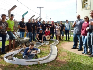 Construção da pista CMEI Ignácio Urbainski