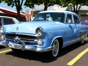 7º Encontro de Carros Antigos de Umuarama